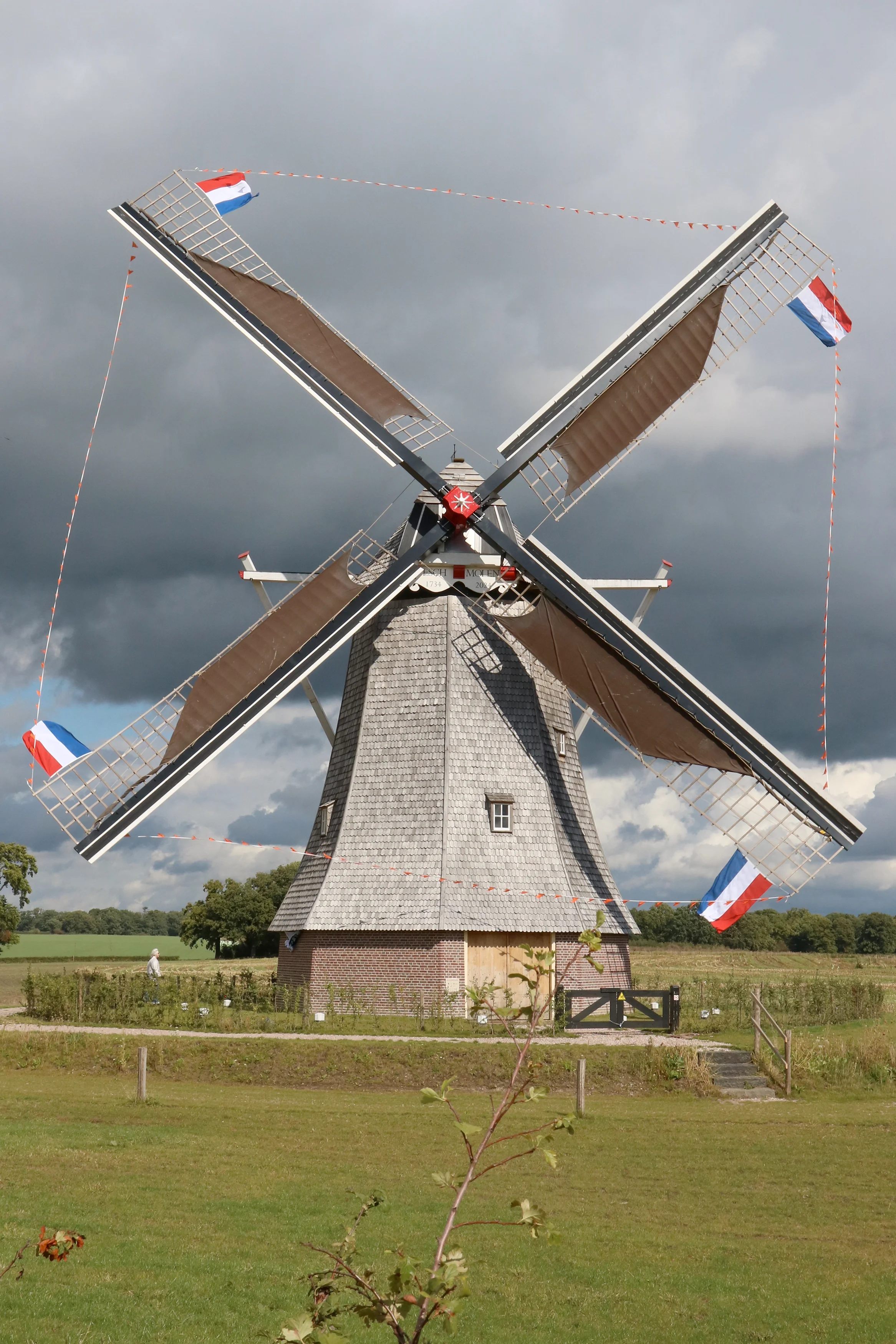 Ronald Bakker (13-09-2025)&nbsp;De molen draait tijdens het Open Monumentenweekend. | Database Nederlandse molens