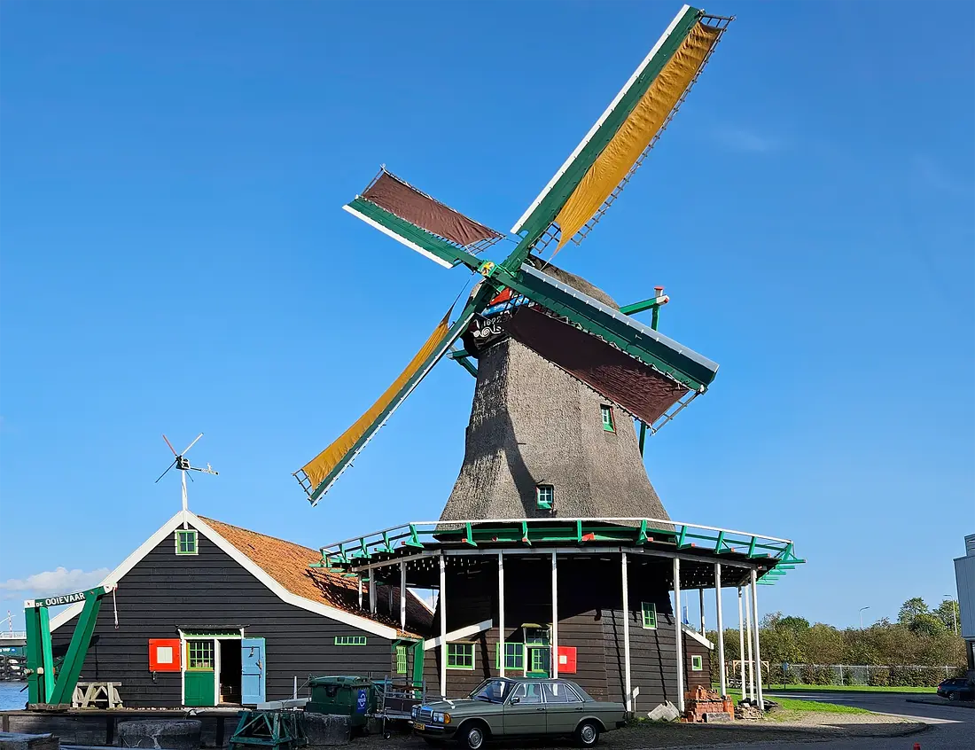1, Molen 01110 De Ooievaar (Zaandam), Lukas Vandael (30-9-2023)&nbsp; | Database Nederlandse molens