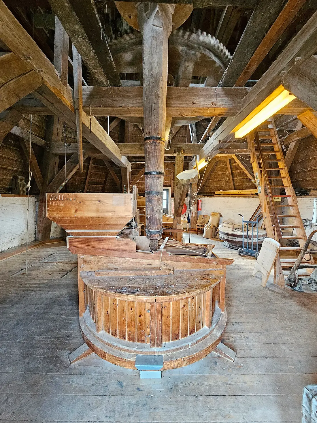 9, Molen 01262 De Zwaluw (Hoogeveen), Lukas Vandael (30-6-2023)&nbsp; | Database Nederlandse molens
