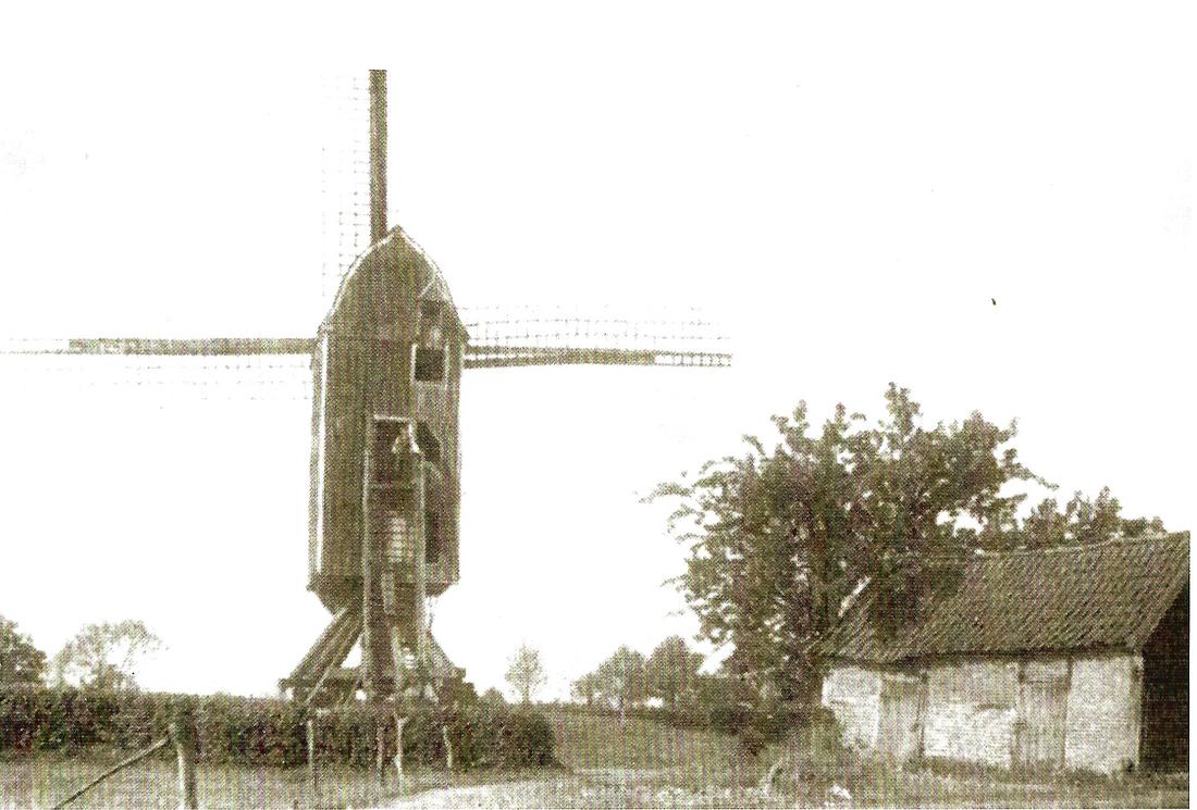 2, Molen 01027 a Wissink's Möl (voor de verplaatsing naar Buurse) (Usselo), Fotograaf onbekend, opname ca 1910, coll. Toine Zwitserlood | Database Nederlandse molens