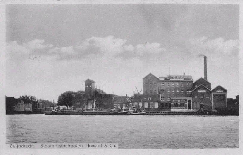 6, Molen 01519 b De Rozenburg (Zwijndrecht), Ansichtkaart van de rijstfabriek van Howard &amp; Co. | Database Nederlandse molens