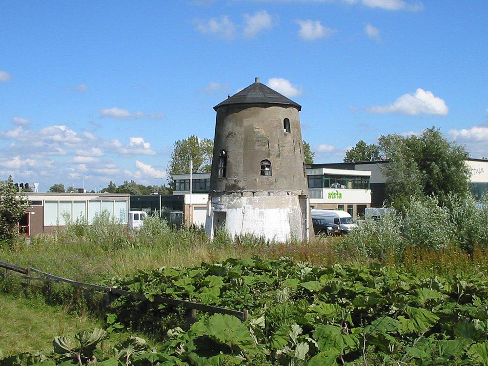 6, Molen 01168 De Hoop (Rotterdam, stadsdeel Overschie), Foto Rob Pols, opname 5 juli 2004 | Database Nederlandse molens