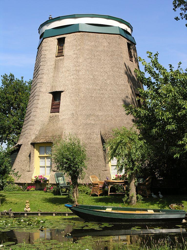 2, Molen 01158 Westbroekpolder, Zuidbuurtse molen (Zoeterwoude), Foto W. Jans, opname 1 juli 2006 | Database Nederlandse molens