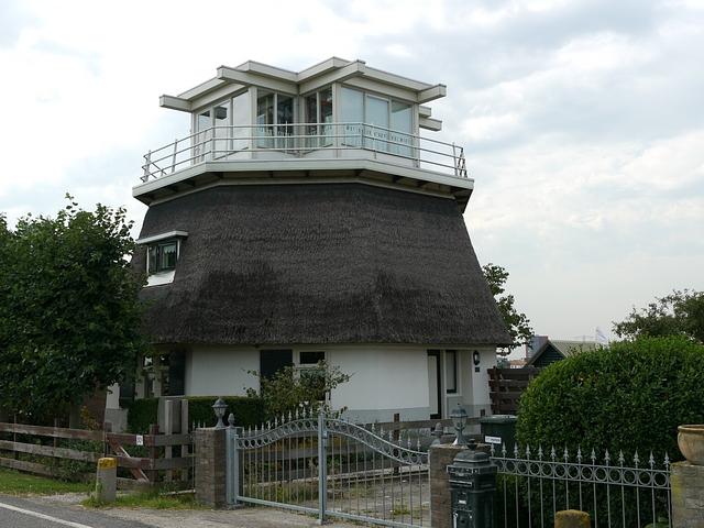11, Molen 00927 Eendragtspolder,  Nr. 1 , Noordelijke bovenste middelmolen (Zevenhuizen), Foto S. Boumans, augustus 2009 | Database Nederlandse molens