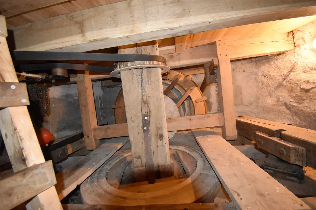 10, Molen 00391 De Hoop (Rha), Jurre Riphagen (04-11-2023) | Database Nederlandse molens