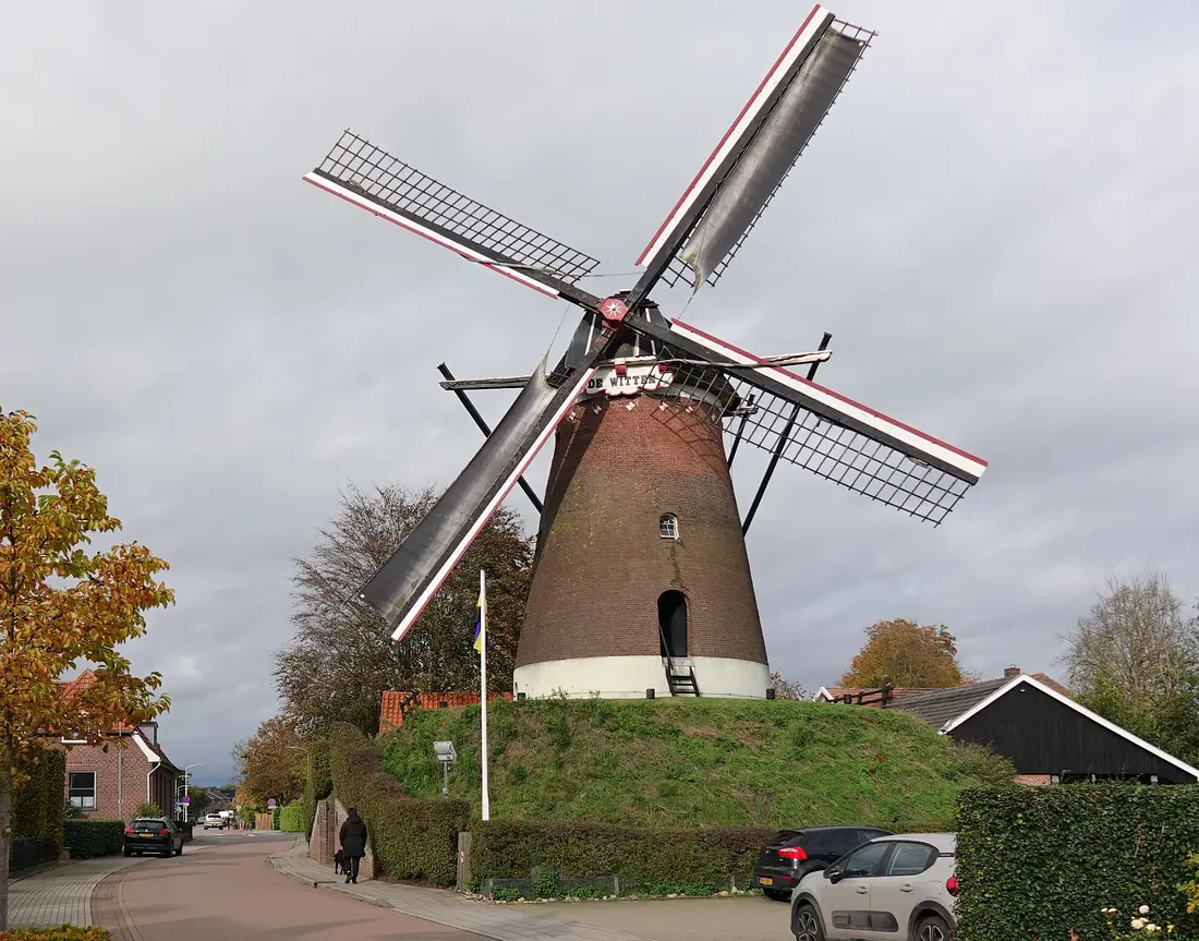 1, Molen 00873 De Witten (Etten), Vincent Mepschen (04-11-2023) | Database Nederlandse molens