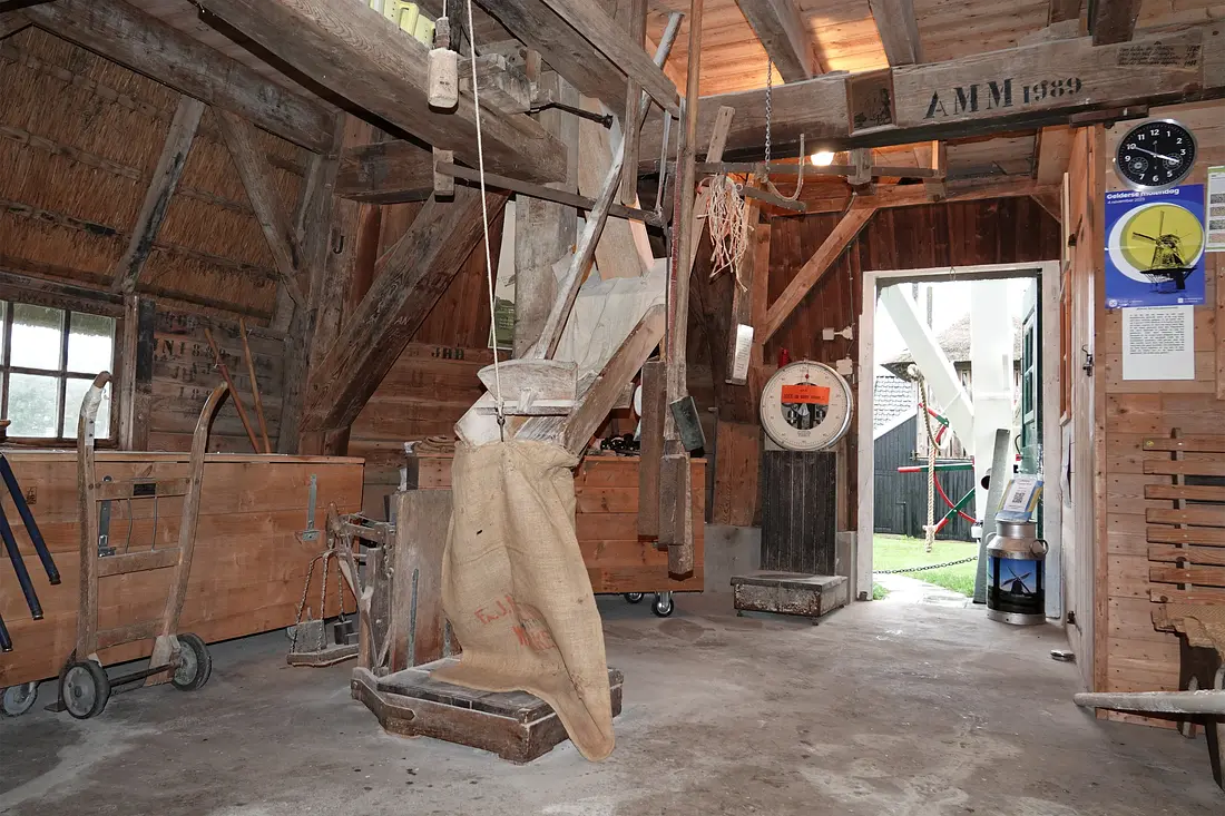 10, Molen 00402 De Warkense Molen (Warnsveld), Vincent Mepschen (04-11-2023)&nbsp; | Database Nederlandse molens