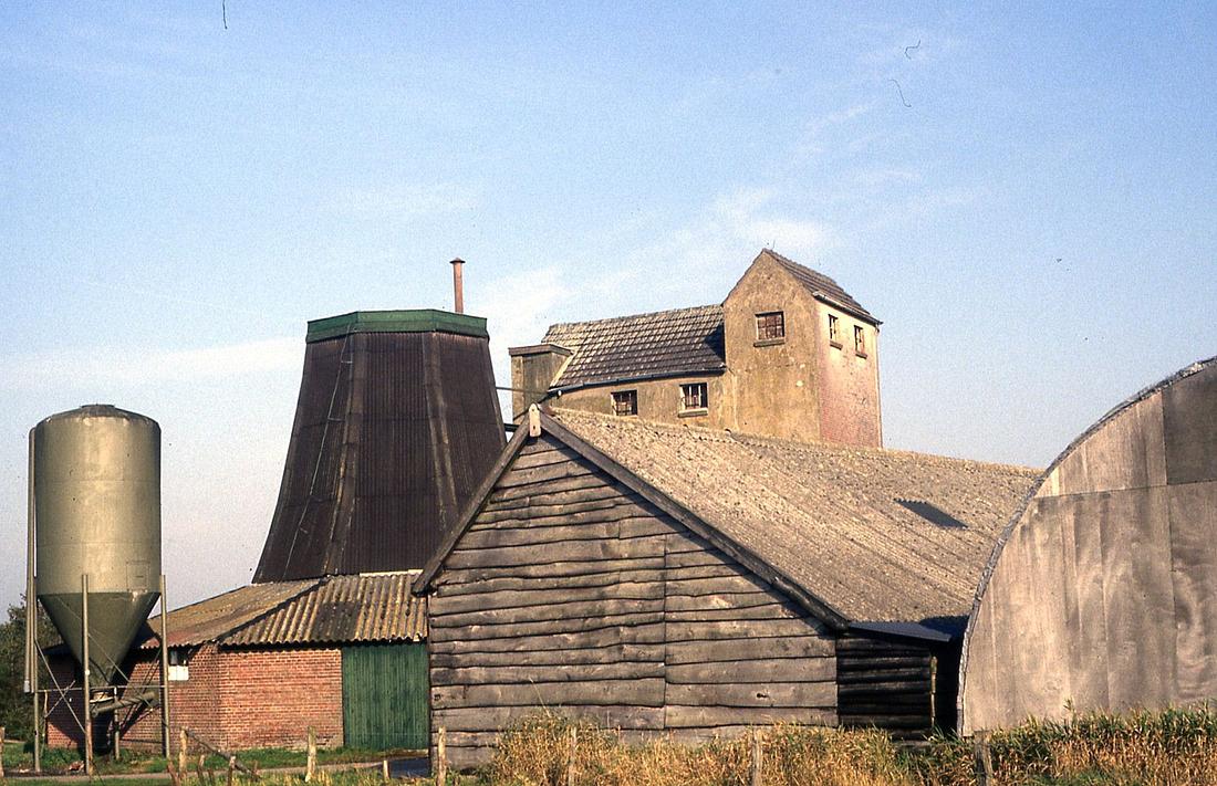 3, Molen 03893 Schuilenburgermolen (3e) (Hellendoorn), Foto J.L.J. Tersteeg, opname 22 oktober 1982 | Database Nederlandse molens