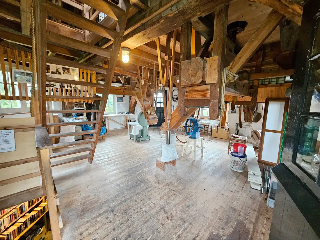 13, Molen 06916 De Zaandplatte (Ruinen), Lukas Vandael (28-10-2023)&nbsp; | Database Nederlandse molens