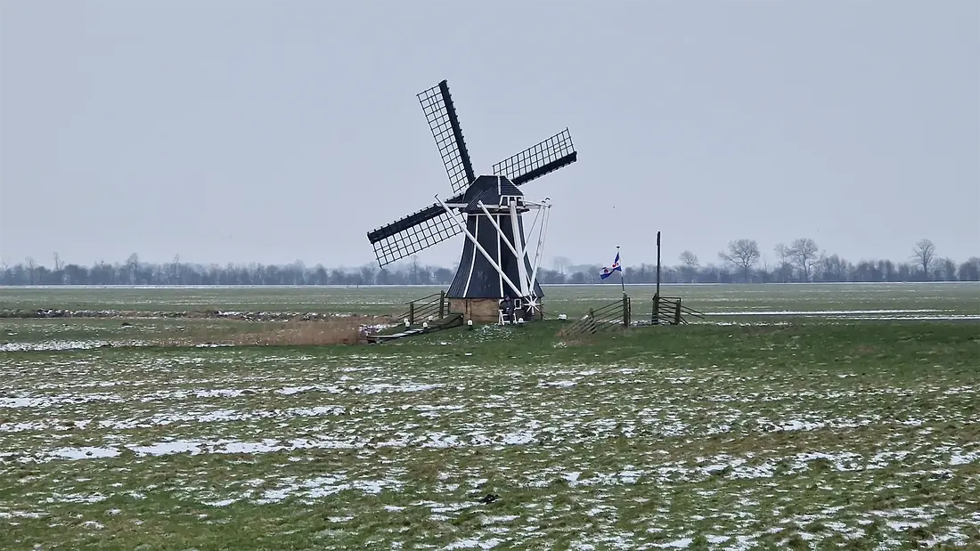 2, Molen 06436 De Gans (Ezumazijl / Iezumasyl), Milan Kats (20-01-2024)&nbsp; | Database Nederlandse molens