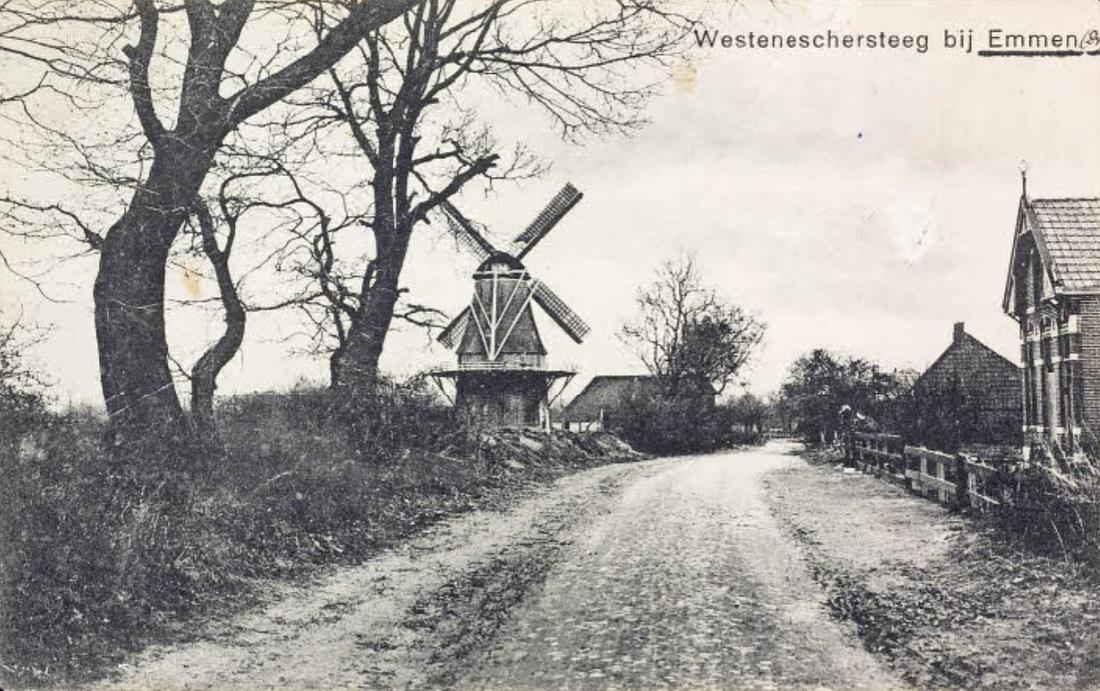2, Molen 02738 b Molen van ten Brink / De Huisvrouw (Emmen), Ansichtkaart, 1918, coll. DHM | Database Nederlandse molens