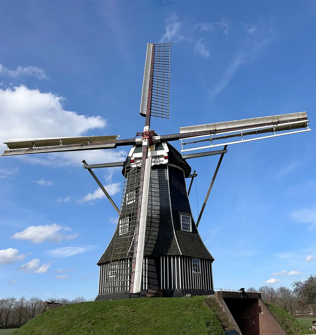 1, Molen 03115 De Meenkmolen (Miste), Bjorn Jannink (2-3-2024)&nbsp; | Database Nederlandse molens