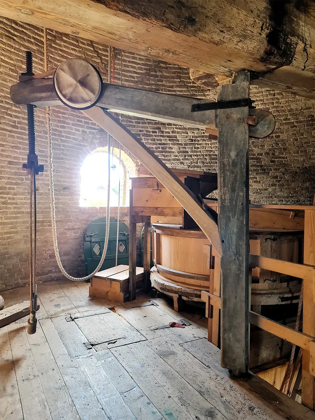 16, Molen 01891 De Bommelaer (Den Bommel), Pieter Zuijkerbuijk (02-03-2024) | Database Nederlandse molens