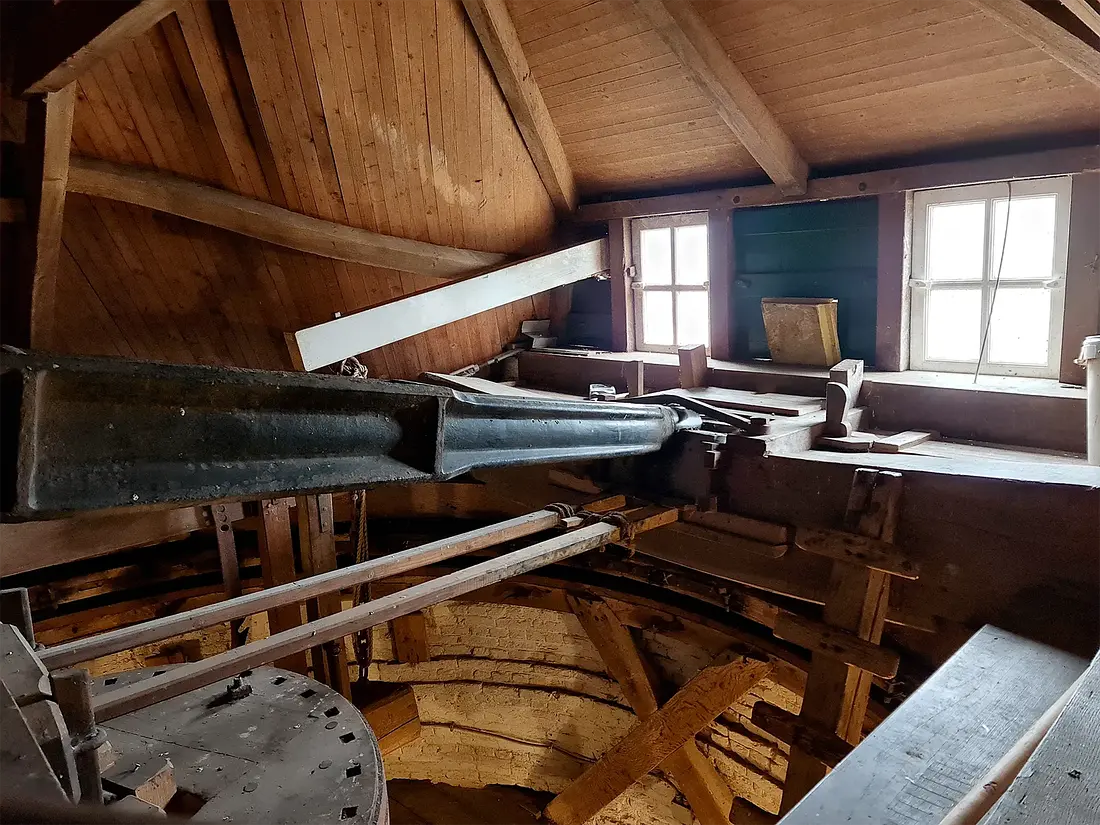 29, Molen 01889 De Korenaar (Stad aan 't Haringvliet), Pieter Zuijkerbuijk (10-2-2024) | Database Nederlandse molens