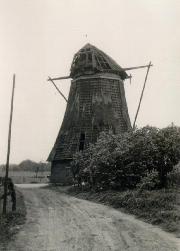 4, Molen 00889 Eschmolen (Delden), afbeelding coll. B.W. Wunderink, 1959 | Database Nederlandse molens