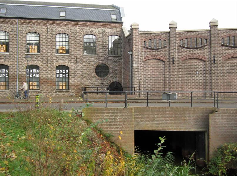 Molen 02607 a Watermolen van Geldrop (Geldrop), Foto J.H. Tielemans, opname 09-11-2015 | Database Nederlandse molens