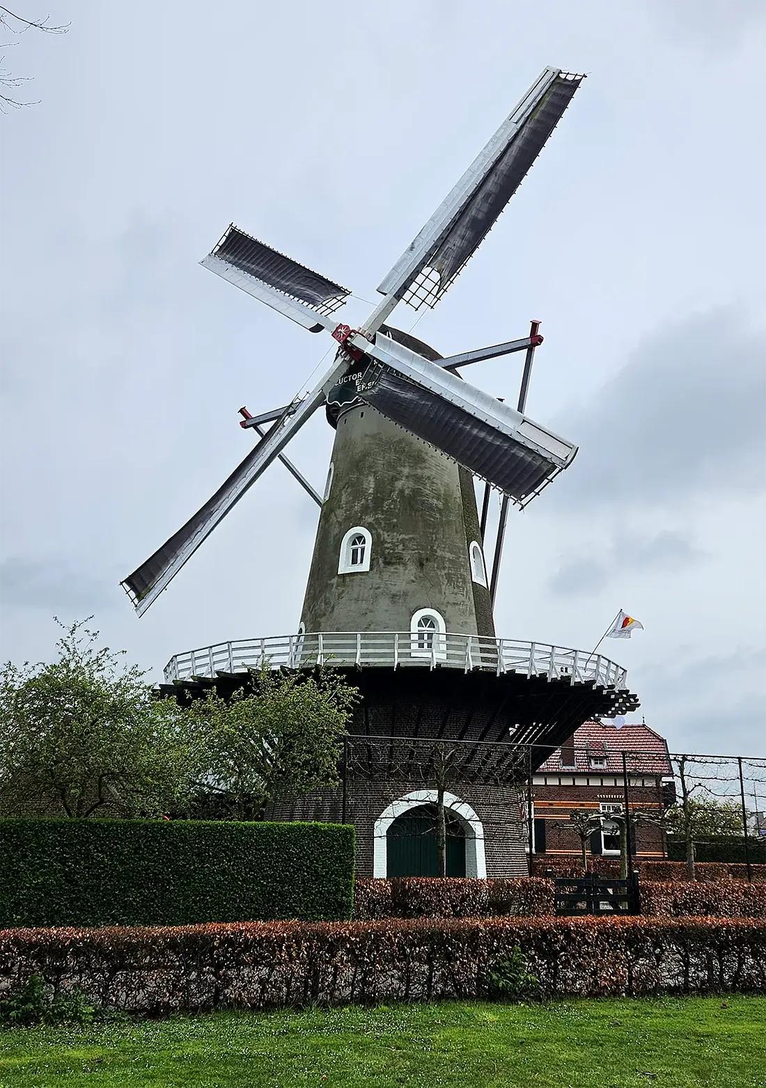 Molen 01949 Luctor et Emergo (Rijkevoort), Lukas Vandael (1-4-2024)&nbsp; | Database Nederlandse molens
