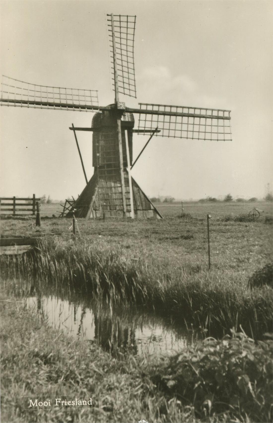 2, Molen 10335 De Himriksmolen voorganger (Leeuwarden/ Ljouwert), Ansichtkaart coll DVM | Database Nederlandse molens