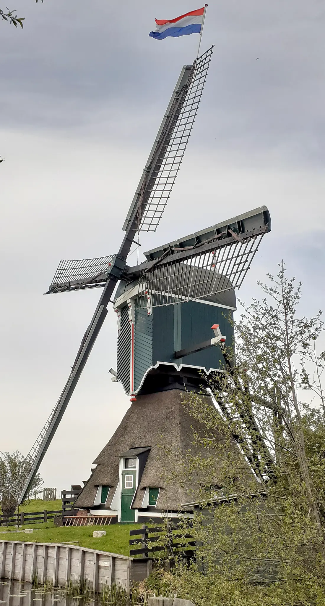 Molen 00099 Oukoopse Molen (Oukoop (Reeuwijk)), Nico&nbsp;van den Bos (02-04-2025)&nbsp; | Database Nederlandse molens