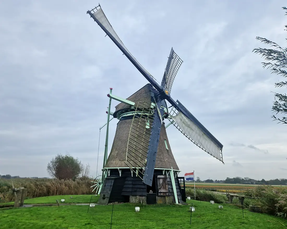 1, Molen 02552 Molen P (Oudesluis), Milan Kats (20-10-2024)&nbsp; | Database Nederlandse molens