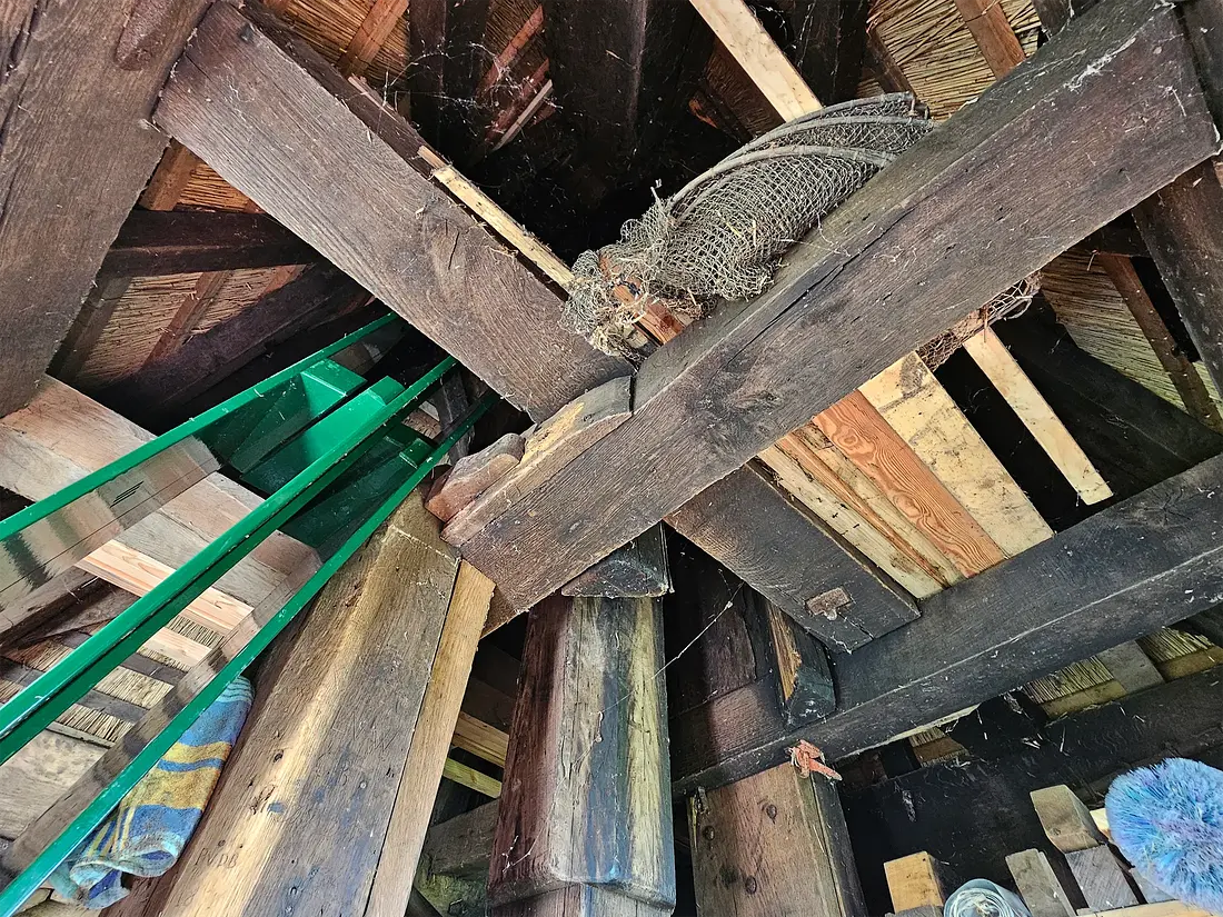 11, Molen 02492 Grosmolen (Hoogmade), Lukas Vandael (27-10-2024)&nbsp;De ondertoren. | Database Nederlandse molens