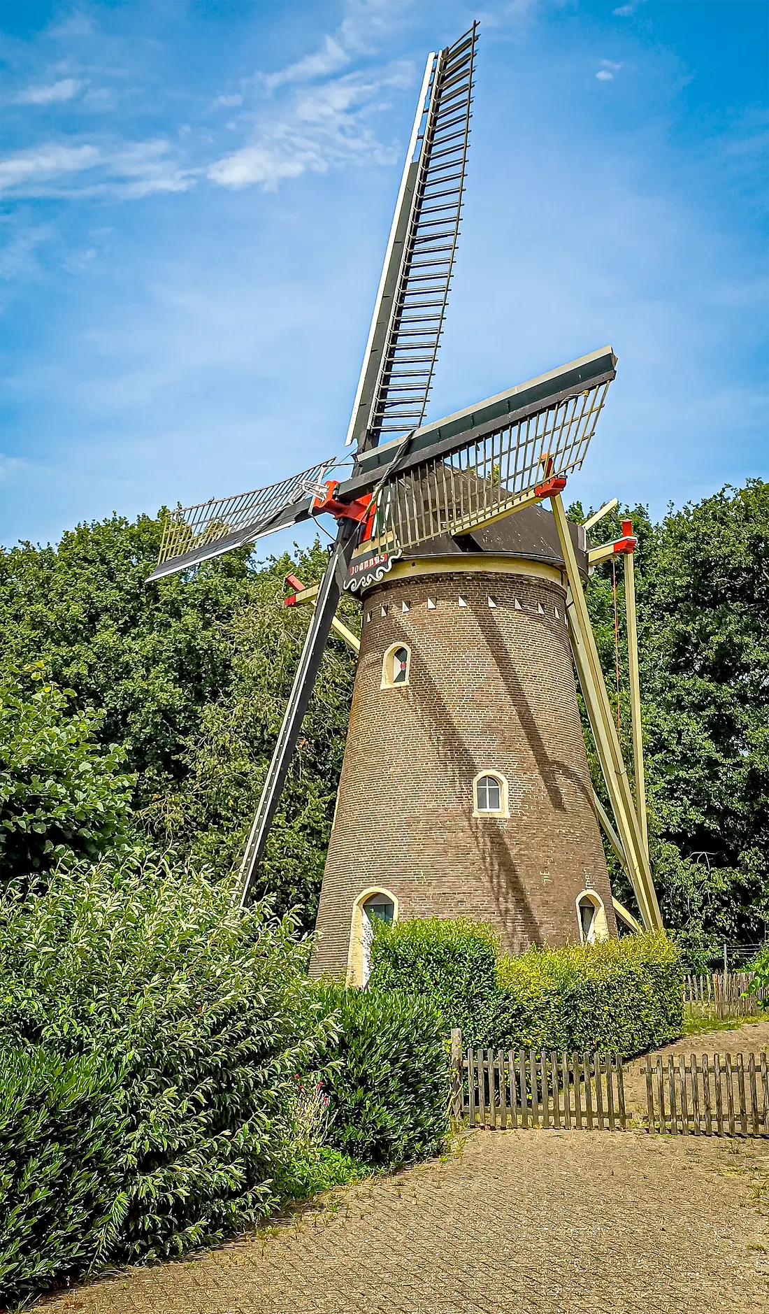 3, Molen 01228 Joannusmolen (Heumen), Dick Vogelzang (19-07-2025)&nbsp; | Database Nederlandse molens