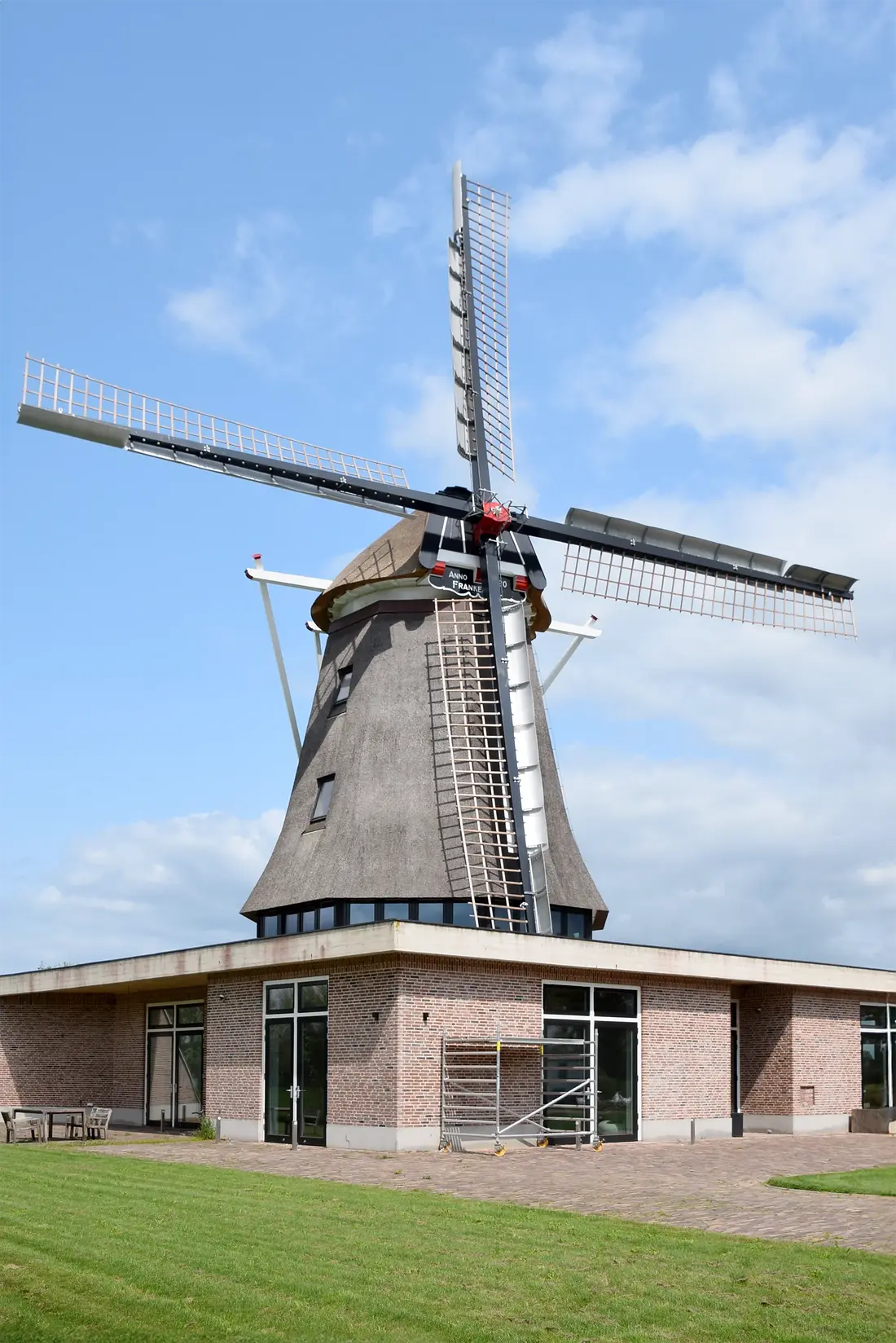 Molen 12595 FrankenVrij (Wesepe), Jaap Doets (06-08-2025)&nbsp;Het wieksysteem is nu compleet. | Database Nederlandse molens