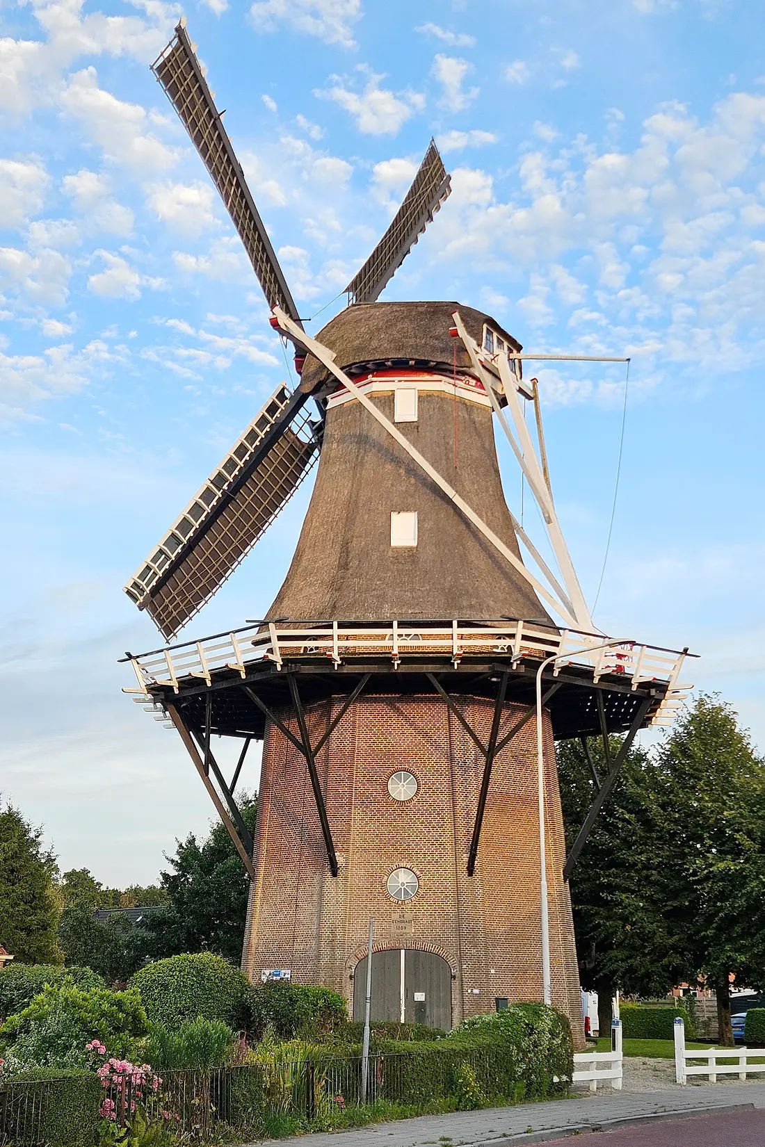 2, Molen 03228 De Eendragt (Anjum/ Eanjum), Lukas Vandael (11-08-2025)&nbsp; | Database Nederlandse molens