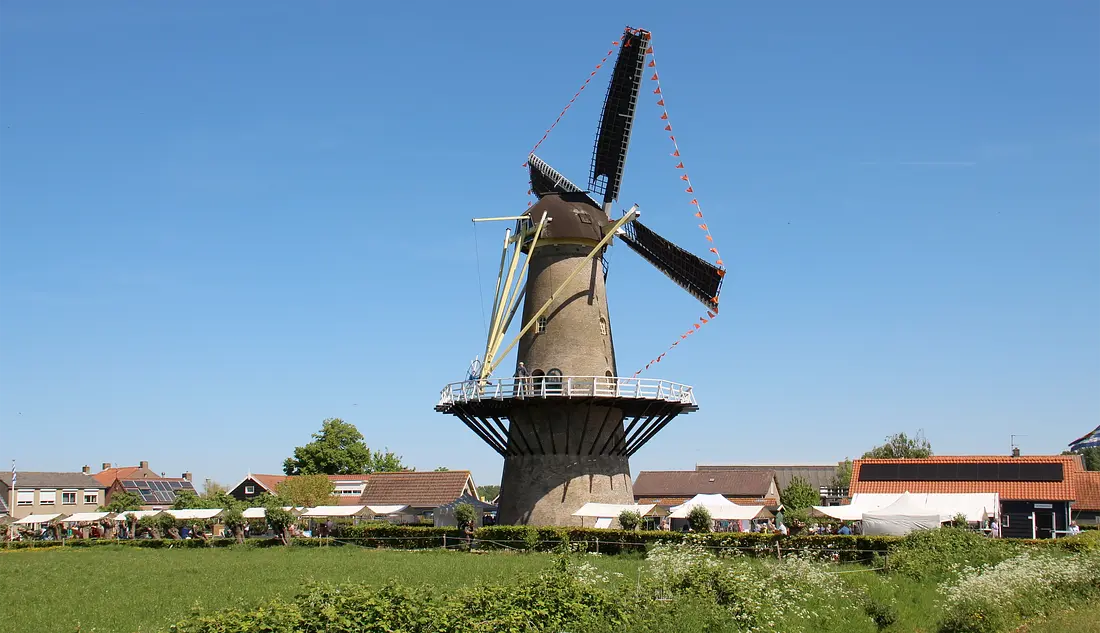 3, Molen 03564 De Vijf Gebroeders (Heinkenszand), Denis Van Cronenburg (10-05-2025)&nbsp; | Database Nederlandse molens
