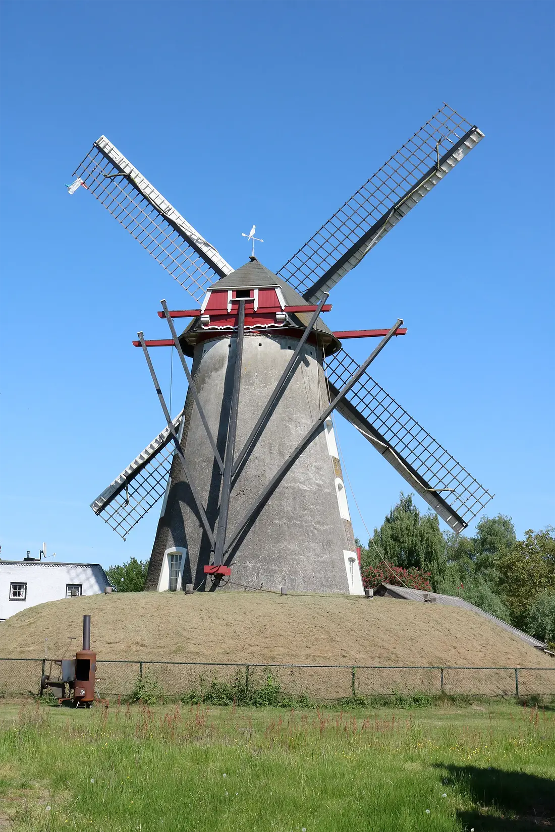 2, Molen 01561 Vogelenzang / Bettmolen (Lieshout), Ronald Bakker (10-05-2025)&nbsp; | Database Nederlandse molens