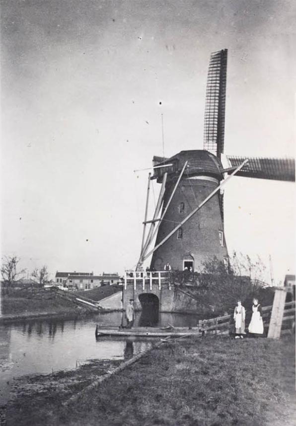 Molen 01978 a Waterschap West-IJsselmonde, boezemmolen / De Buitendijk (Rotterdam, stadsdeel IJsselmonde), Fotograaf onbekend, collectie DHM | Database Nederlandse molens