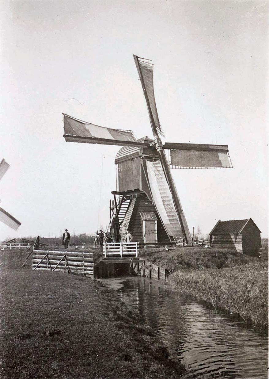 3, Molen 01521 b Polder Klein Nieuwland / De 51 Morgen (IJsselmonde), Foto: F. Wessel, 1916, collectie DHM | Database Nederlandse molens