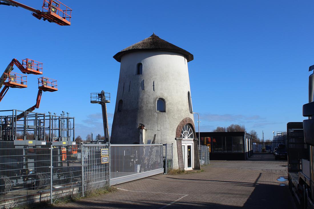 Molen 01168 De Hoop (Rotterdam, stadsdeel Overschie), Foto van Denis van Cronenburg (26-02-2023) | Database Nederlandse molens