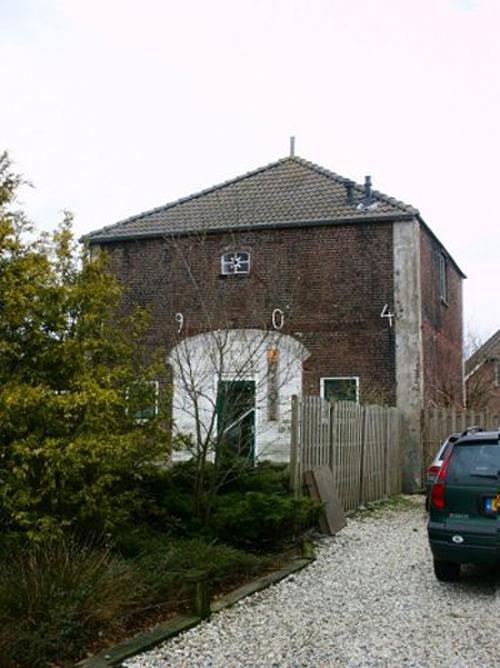 Molen 01948 Weltevreden (Haps), Foto: Jan v.d. Molen, 24 maart 2004 | Database Nederlandse molens