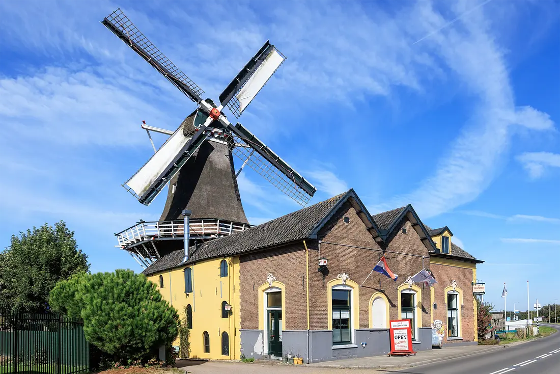 1, Molen 01854 Bökkers Mölle (Olst), Frank Hendriks (01-10-2025)&nbsp; | Database Nederlandse molens