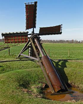 1, Molen 10018 (naamloos) (Augustinusga / Stynsgea), Edo Werkman (21-3-2009). | Database Nederlandse molens