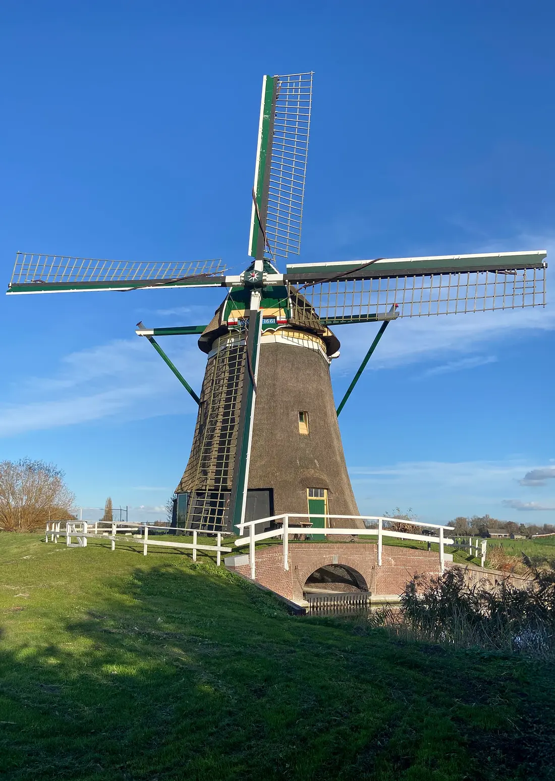 Molen 00064 Barremolen (Zoeterwoude), Wim Dieben (09-11-2025) | Database Nederlandse molens