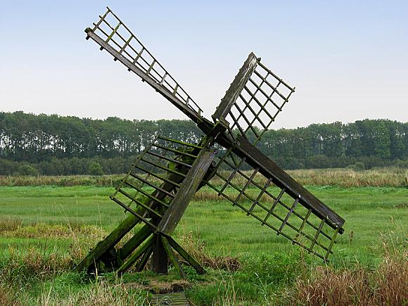 7, Molen 10247 (paaltjasker) (De Hoeve), G. Heuchemer-Souge (25-9-2009). | Database Nederlandse molens