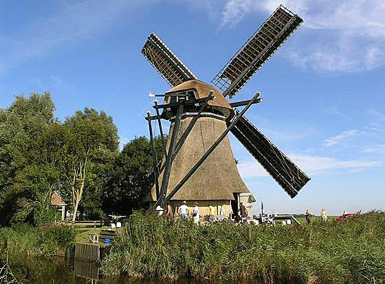 2, Molen 03004 De Poelen / De Puollen (Dronrijp / Dronryp), Willem Jans (10-9-2006) | Database Nederlandse molens