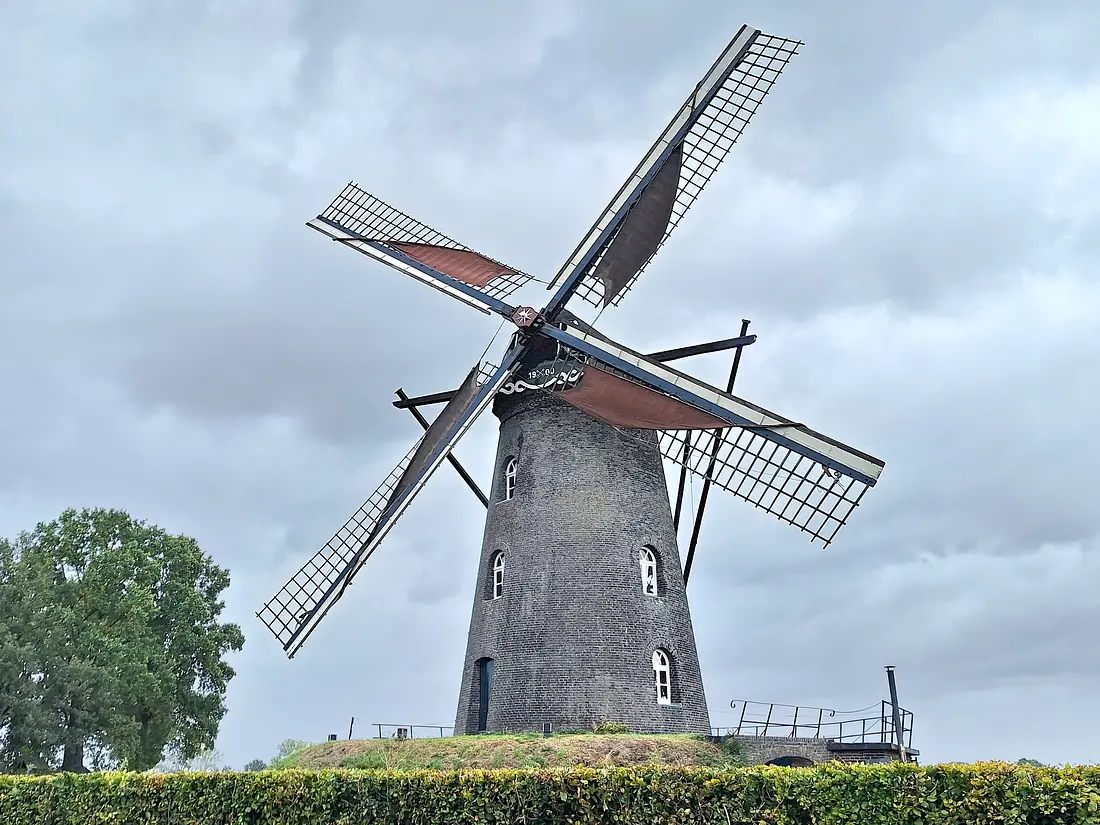 1, Molen 03508 Sint Petrus (Roggel / Nijken), Jay Verkerk (05-10-2025)&nbsp; | Database Nederlandse molens
