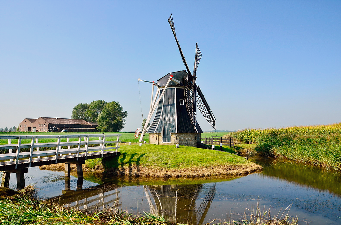 1, Molen 03006 De Hatsumermolen (Dronrijp / Dronryp), Bernd Käding (17-9-2014) | Database Nederlandse molens