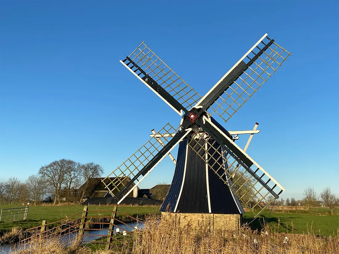 1, Molen 06436 De Gans (Ezumazijl / Iezumasyl), Robert Swijghuizen (21-12-2021) | Database Nederlandse molens