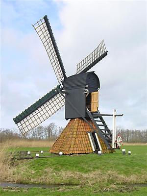 2, Molen 06485 De Modderige Bol (Goengahuizen / Goaiïngahuzen), Harmannus Noot (7-3-2007). | Database Nederlandse molens