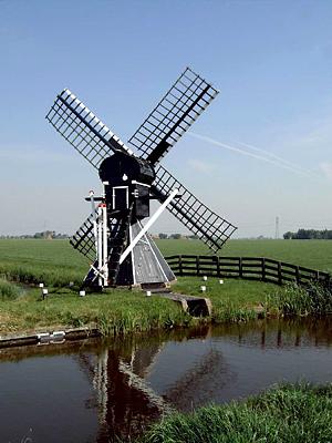 2, Molen 03641 Oegekleastermole / De Oegekloostermolen (Hartwerd / Hartwert), Loek Busser (29-05-2004). | Database Nederlandse molens