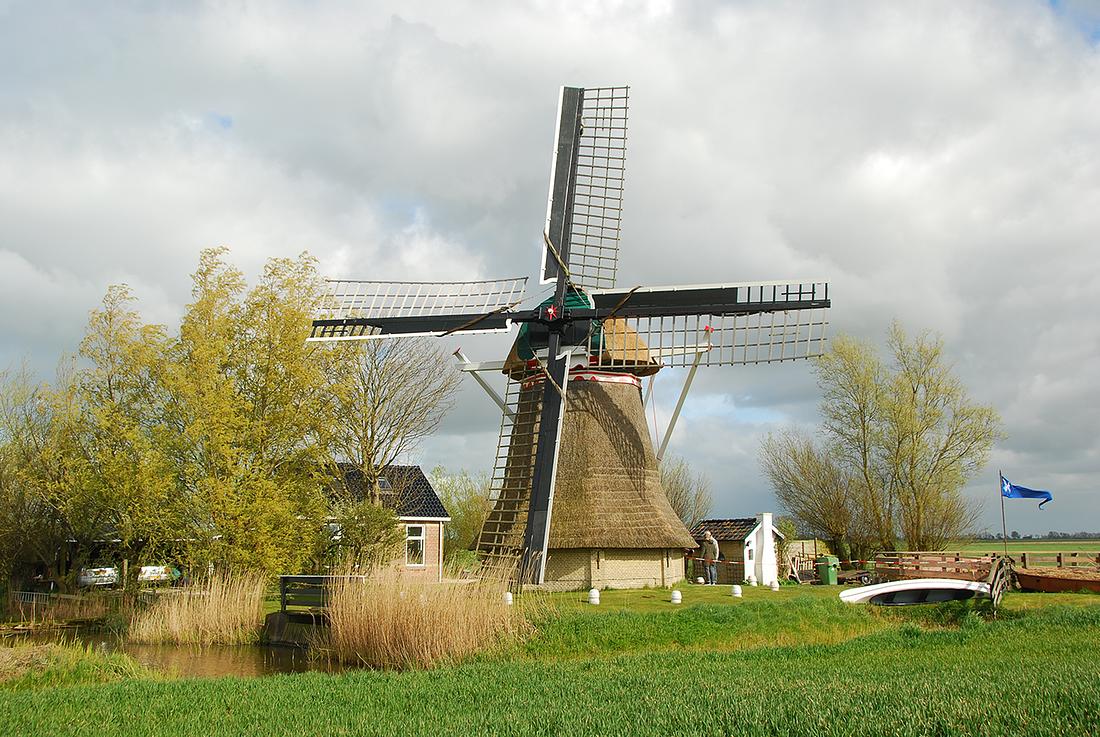 1, Molen 03043 Hegebeintumer Mûne / De Hogebeintumermolen (Hogebeintum / Hegebeintum), Harmannus Noot (22-4-2017) | Database Nederlandse molens