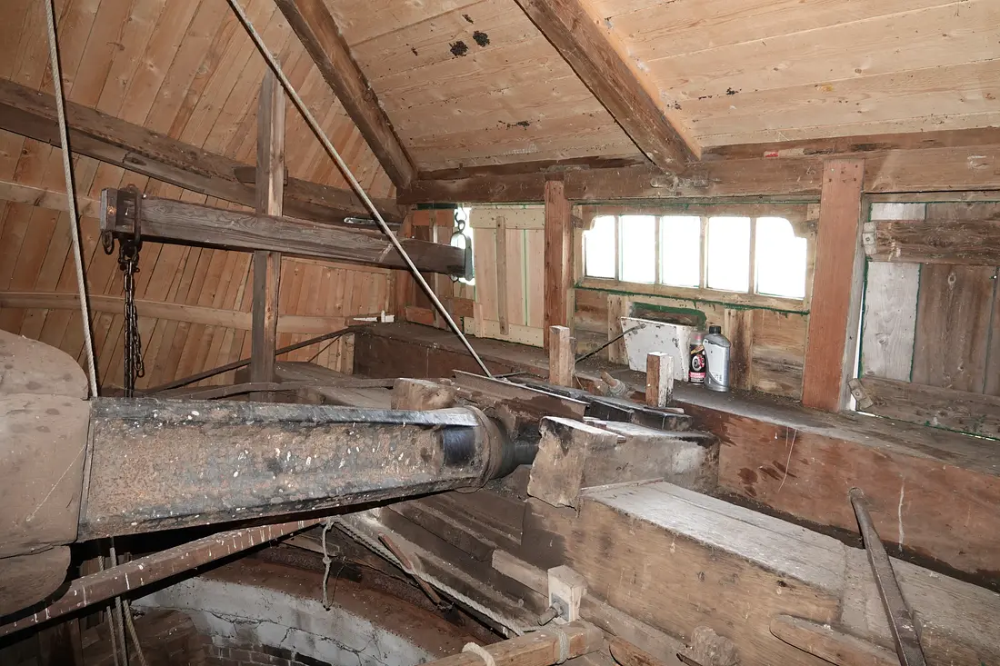 17, Molen 05152 Veendermolen (Roelofarendsveen), Vincent Mepschen (26-10-2025) | Database Nederlandse molens