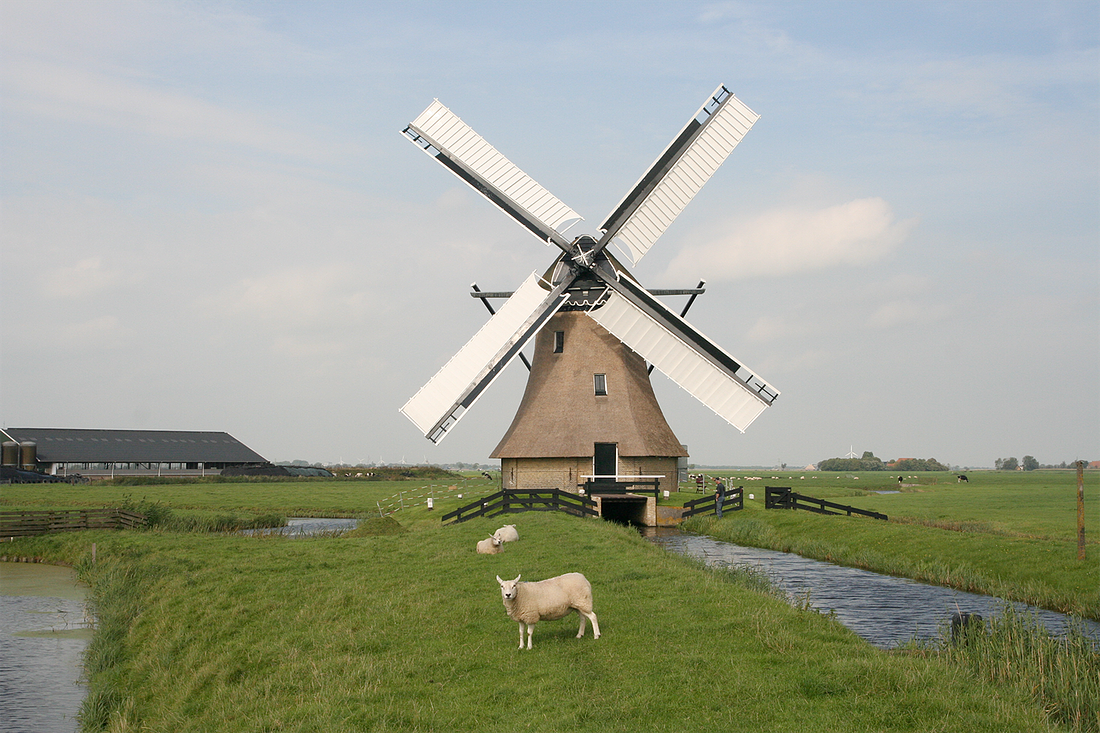 1, Molen 02974 De Huinsermolen (Huins / Húns), Ronald Bakker (11-9-2010) | Database Nederlandse molens