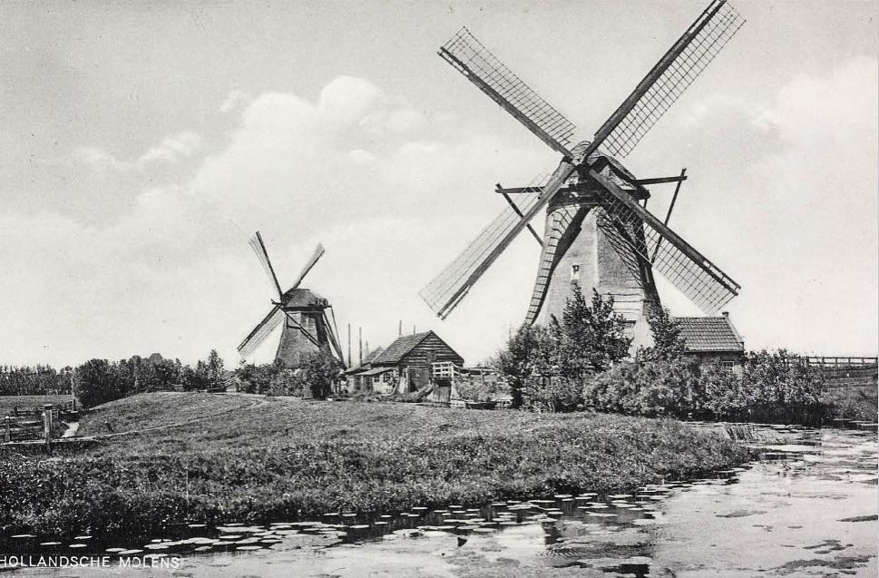 3, Molen 00927 Eendragtspolder,  Nr. 1 , Noordelijke bovenste middelmolen (Zevenhuizen), Ansichtkaart, links molen 1 en rechts molen 2 | Database Nederlandse molens