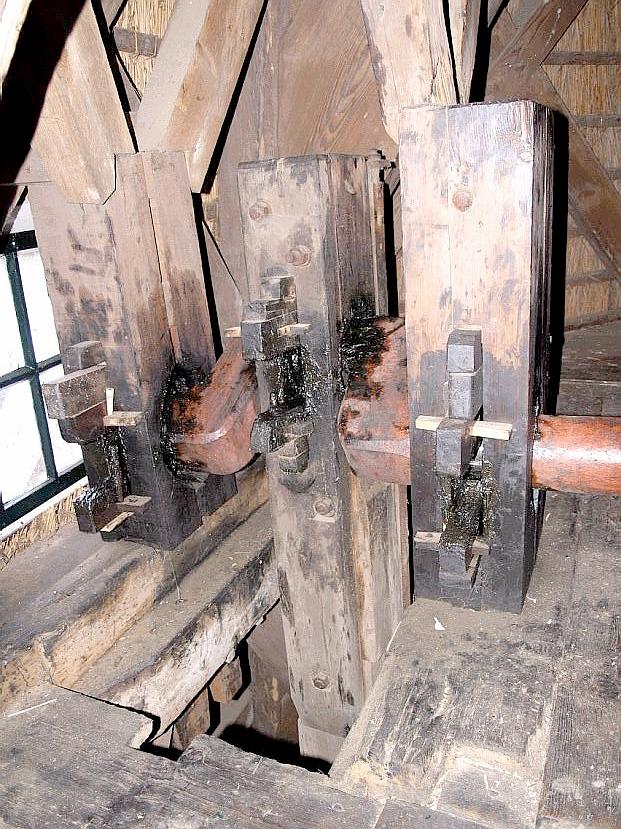 11, Molen 03097 a De Rat (IJlst / Drylts), Willem Jans (12-3-2005)De krukas.  | Database Nederlandse molens