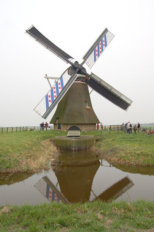 Molen 02991 Bullemûne / De Bullemolen (Lekkum), Henk Kuipers (Friese Molendag 2011) | Database Nederlandse molens